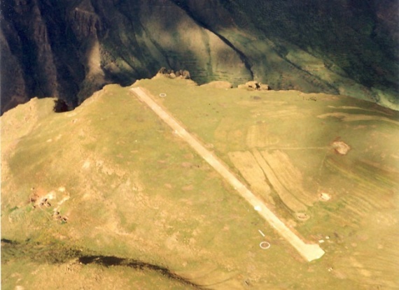 Аэропорт Matekane Air Strip, Лесото